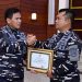 Berhasil Amankan Kedaulatan Perairan Indonesia,KASAL Berikan Penghargaan Kepada Kolonel Laut Rizki Purnama