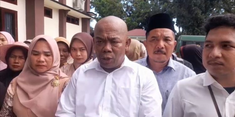 Sidang Gugatan 767 Warga Mandiangin Masuk Tahap Mediasi, Dilanjutkan 19 Mei