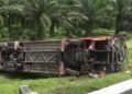 Bus Maut di Tol Medan–Tebing Tinggi: 4 Tewas, 19 Luka Berat, Bus Halmahera Ringsek Usai Hantam Pikap Ayam