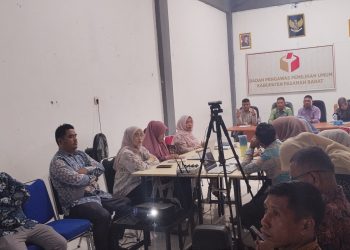 Ketua Bawaslu Pasaman Barat, Wanhar: Kehumasan Berperan Strategis Bangun Kepercayaan Publik