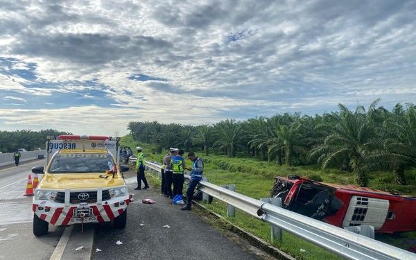 Empat Tewas di Tol Medan–Tebingtinggi, Sopir Bus Halmahera Kabur Usai Tabrakan Maut