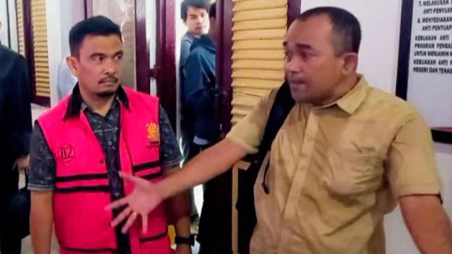 Mantan Pj Bupati Langkat Faisal Hasrimy Terseret dalam Dakwaan Korupsi Smartboard Rp49,9 Miliar, Penasihat Hukum: Kenapa Belum Jadi Tersangka?
