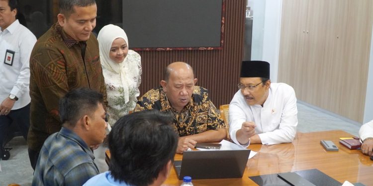 Menjemput Keadilan untuk Korban Banjir, Syah Afandin Bawa Suara Warga Langkat ke Menteri Sosial