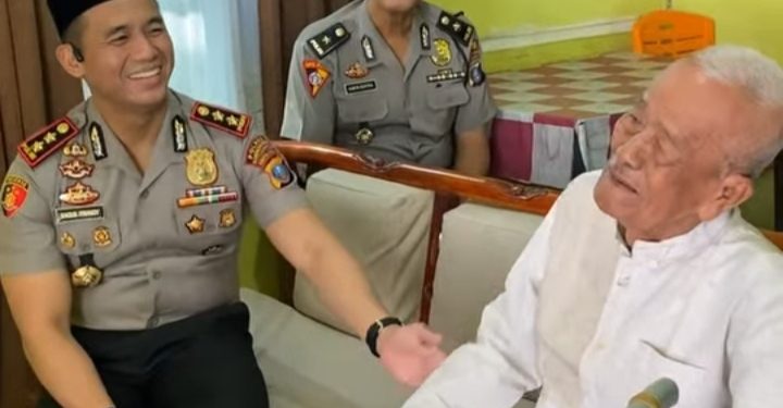 Polres Madina Anjanhsana Wujud Penghormatan Kepada Warakawuri dan Purnawirawan Dalam Rangka HUT Bhayangkara Ke-80