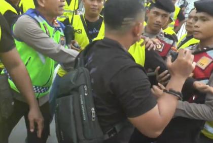 Gegara Tiket Stadion, Oknum Polisi dan Prajurit TNI Nyaris Bentrok di Stadion Utama Sumut, Pengamanan Laga Timnas Sempat Memanas