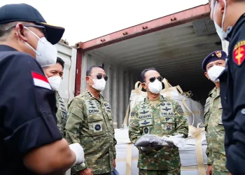 TNI AL Gagalkan Penyelundupan 390 Ton Mineral Radioaktif Bernilai Triliunan di Kepri