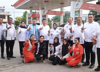 Plt Bupati Tiorita Tinjau Ketersediaan BBM di SPBU Stabat, Gerak Cepat Atasi Antrean BBM di Langkat