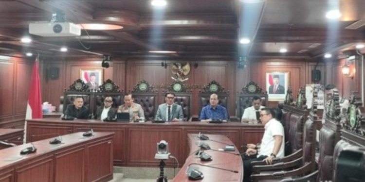 Bank Mandiri Diminta Buka Blokir Rekening Aktivis Botok: Komisi III Tegaskan Tak Ada Unsur Pidana
