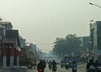 Kabut Asap Mencekam, Siswa Pekanbaru Kembali Belajar dari Rumah hingga Jumat