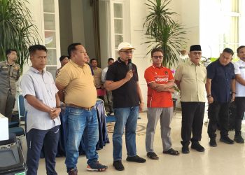 Bupati Yulianto Lepas PS Pasbar, Targetkan Prestasi di Liga Soeratin U-13 dan U-15