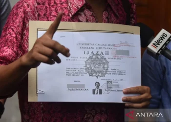 PTUN Tegaskan Putusan KIP, Keberatan UGM Ditolak: Dokumen Akademik Jokowi Tetap Dinyatakan Informasi Publik Terbuka