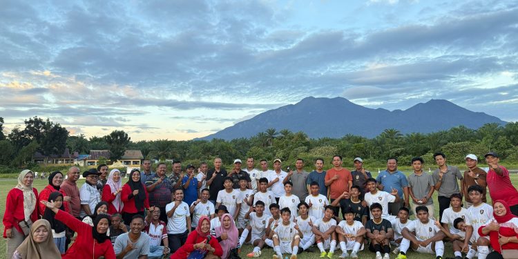 Anggota DPRD Pasaman Barat Turut Beri Semangat, Kinali Menang Dramatis 3-2 atas Sungai Aur