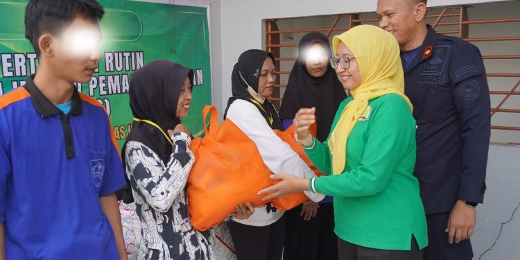 Pipas Salurkan Program Bantuan Sembako Kepada Keluarga WBP