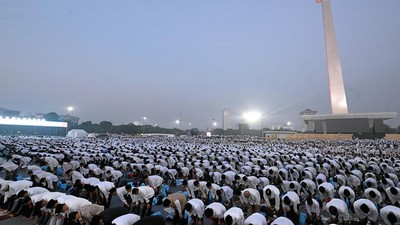 Ditengah Riak Tantangan Bangsa, Doa Menggema dari Monas: Muzani Serukan Persatuan, Menag Tegaskan Kerukunan Tak Boleh Retak
