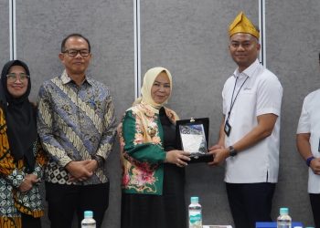 Plt Bupati Langkat Tiorita Apresiasi Pertamina Taat Bayar PBB-P2