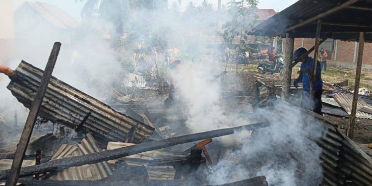 Kebakaran Satu Unit Kantin SD Negeri 09 Kinali, Kerugian Ditaksir Rp20 Juta
