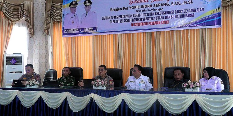 Terima Kunjungan Satgas Pusat, Sekda Pasbar Harap Rehabilitasi Pascabencana Makin Terakselerasi