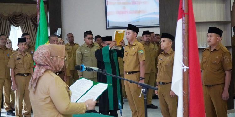 Plt Bupati Langkat Tiorita Perkuat Kinerja ASN Lewat Pelantikan Pejabat Fungsional