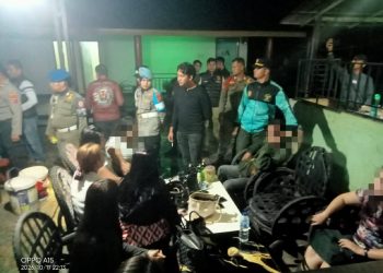 Cafe DMD Pasaman Barat Dirazia, 30 Pelajar Jalani Pembinaan, 8 Pemandu Karaoke Diserahkan ke Dinsos