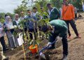 Revitalisasi Hutan Kota, 387 Pohon Bibit Buah di Tanam