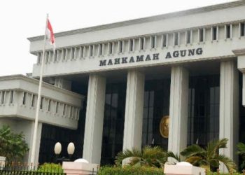 MA Nyatakan Suket Ijazah Gibran Batal, Hasto Desak Koreksi Politik dan Konstitusional