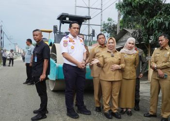 Plt Bupati Langkat Tiorita Turun Kejalan Kampung Nangka–Kepala Sungai yang Diperbaiki, Infrastruktur Dibidik Jadi Penggerak Ekonomi Warga Secanggang