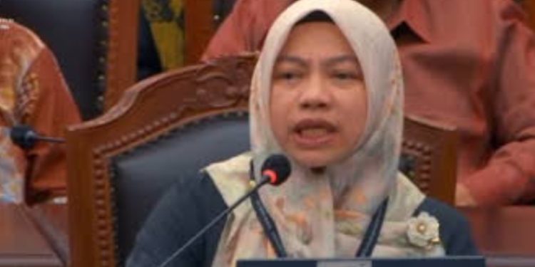 Ahli Soroti Putusan MK soal Syarat Pendidikan Gibran, KPU Diminta Diperiksa