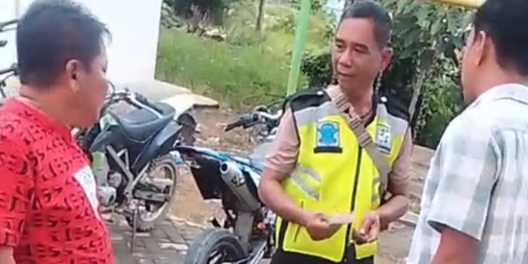 Pengambilan Motor di Polsek Tanjungpura Diduga Dimintai Rp300 Ribu, Benarkah Perintah Kanit?